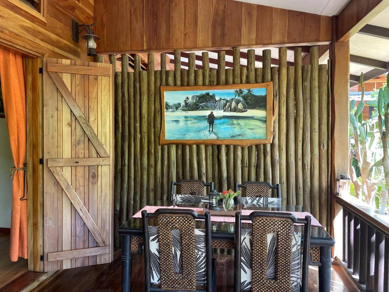 La Digue Holiday Villa Buitenkant foto